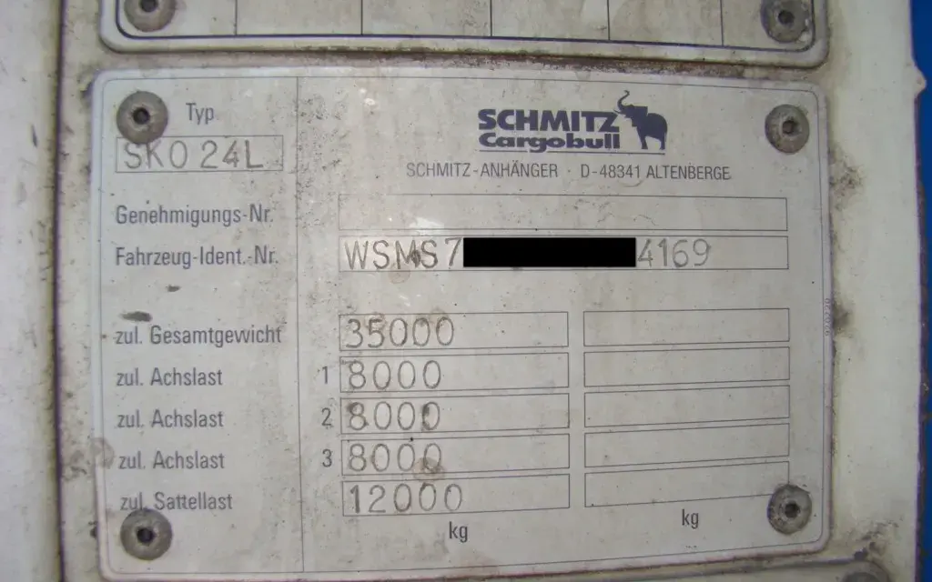 Gdzie VIN w naczepie Schmitz? Lokalizacja + odczyt krok po kroku
