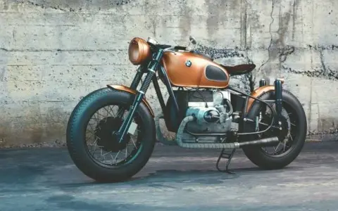 Jak holować motocykl legalnie? Przepisy, metody, bezpieczeństwo