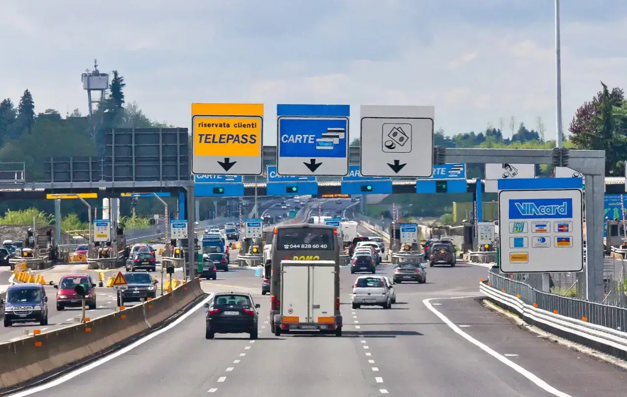 Włoskie bramki autostradowe metody płatności